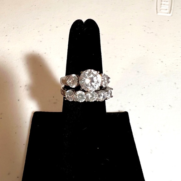 Jewelry - 3 for $20  Bundle any 3 items priced $15 and under and get them for $20🛍️🛍️🛍️